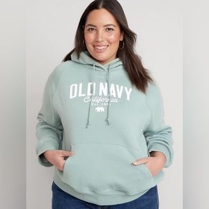 BNWT ON Logo Hoodie - boxy oversized fit!